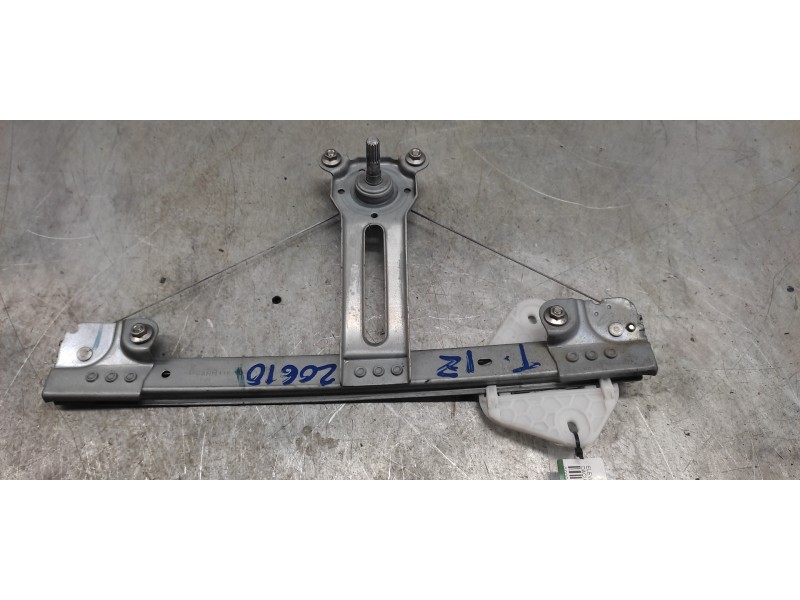 Recambio de elevalunas trasero izquierdo para dacia logan laureate referencia OEM IAM   MANUAL