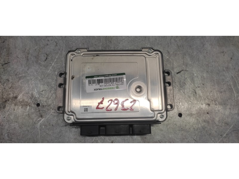 Recambio de centralita motor uce para peugeot 308 confort referencia OEM IAM 0281013332 9664257580 9653958980