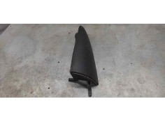 Recambio de molduras traseras para dacia logan laureate referencia OEM IAM   DERECHA