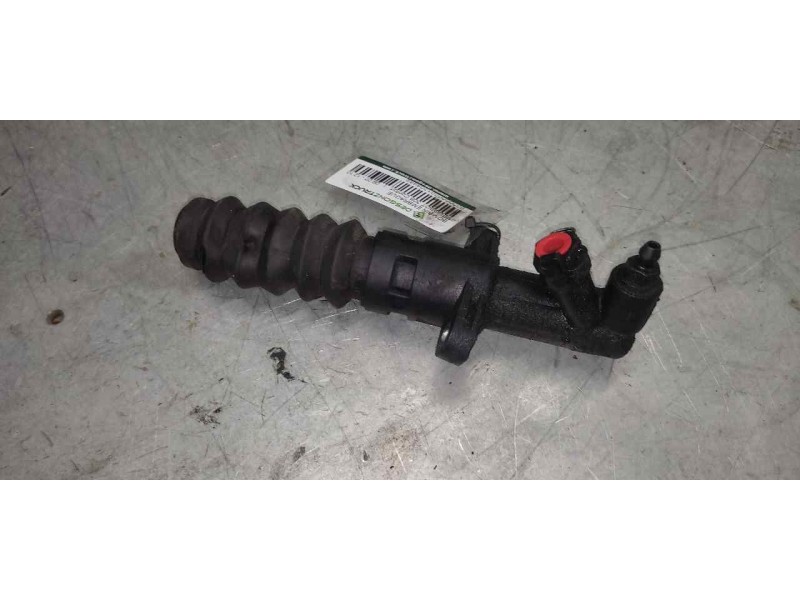Recambio de bombin embrague para peugeot 308 confort referencia OEM IAM   