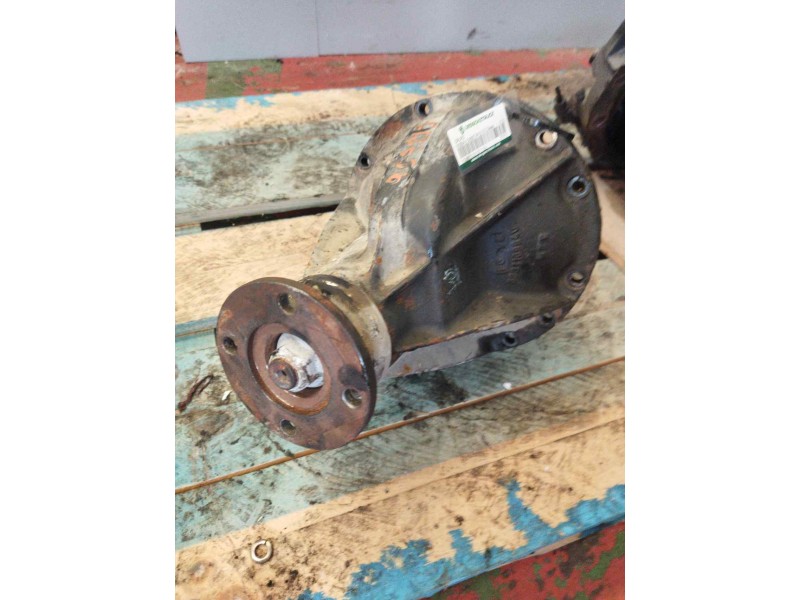 Recambio de grupo para nissan cabstar e 3.0 diesel referencia OEM IAM 37X10 31 ESTRIA DE PALIER 