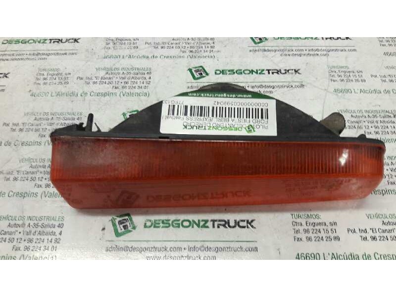 Recambio de piloto delantero derecho para ford fiesta berl./express festival / cl referencia OEM IAM 77FG13368CA  