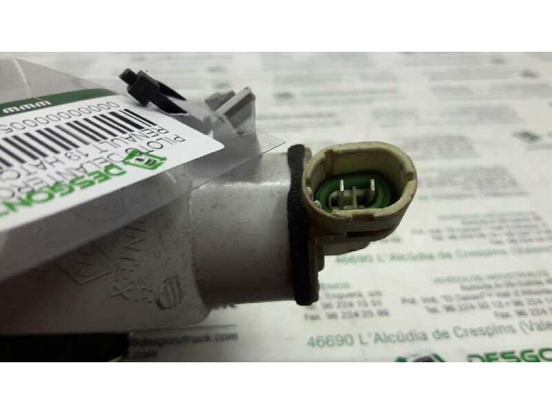 Recambio de piloto delantero derecho para renault 19 hatchback (b/c53) 19 txe referencia OEM IAM   