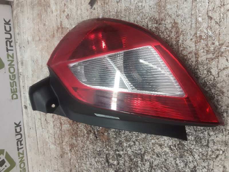 Recambio de piloto trasero derecho para renault megane ii berlina 5p confort authentique referencia OEM IAM   