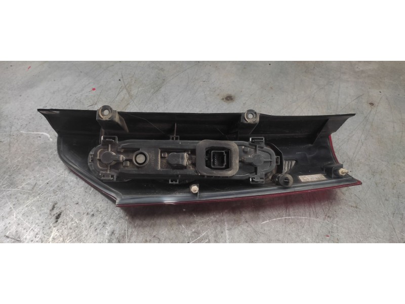 Recambio de piloto trasero izquierdo para renault kangoo dynamique referencia OEM IAM   