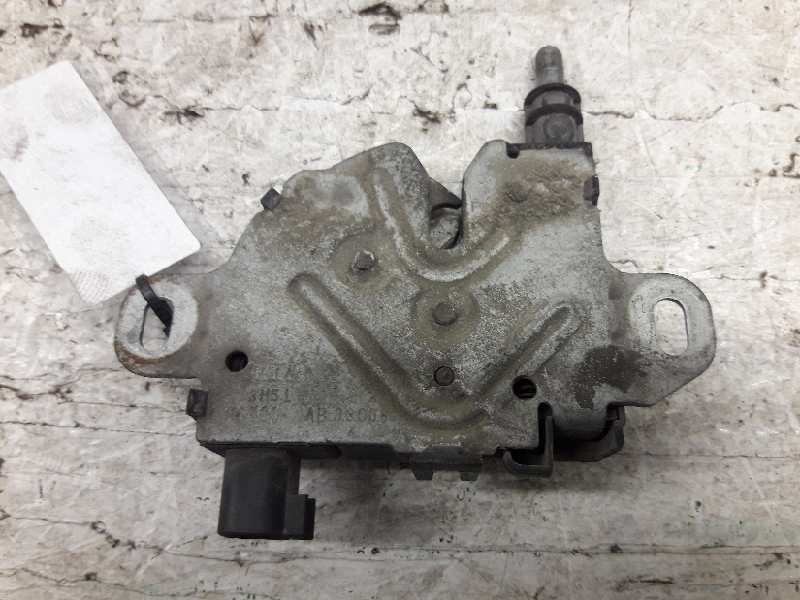 Recambio de cerradura capot para ford focus berlina (cak) ambiente referencia OEM IAM   