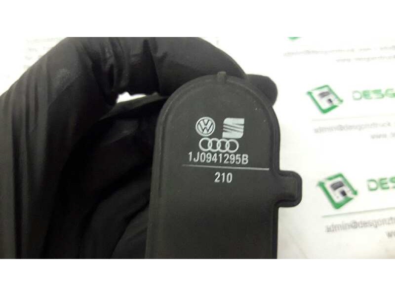 Recambio de motor regulacion faros para volkswagen bora berlina (1j2) conceptline referencia OEM IAM 1J0941295B  