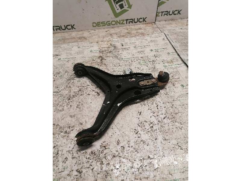 Recambio de brazo suspension inferior delantero izquierdo para audi 80/90 (893) 90 referencia OEM IAM   
