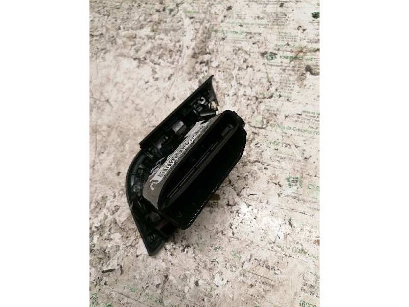 Recambio de difusor calefaccion para peugeot 207 rc referencia OEM IAM 9650088577 IZQUIERDO 