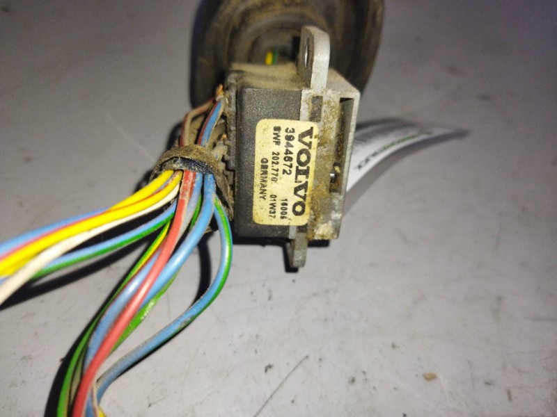 Recambio de mando limpia para volvo fm 12 asta 2001 12.1 diesel (d12d420) referencia OEM IAM 3944672  