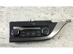 Recambio de mando climatizador para toyota auris live referencia OEM IAM 5590002380   2