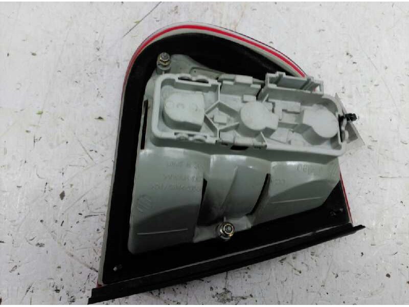 Recambio de piloto trasero derecho para seat cordoba berlina (6k2) open referencia OEM IAM 6K5945112  