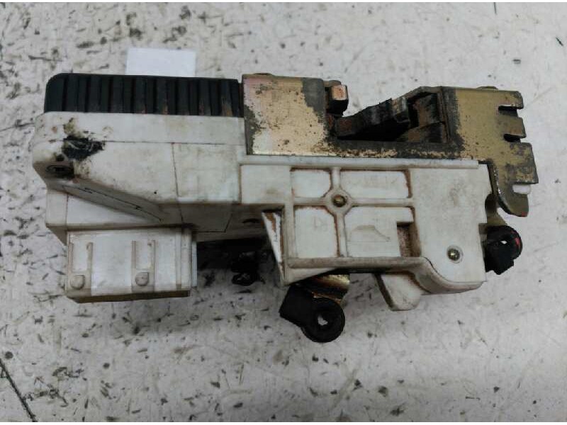 Recambio de cerradura puerta delantera derecha para peugeot 406 berlina (s1/s2) stdt referencia OEM IAM   