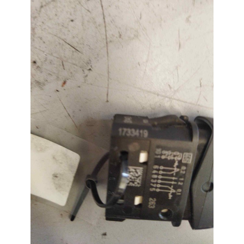 Recambio de interruptor para scania serie p/g/r (l-clase) 12.7 diesel referencia OEM IAM 1733419  