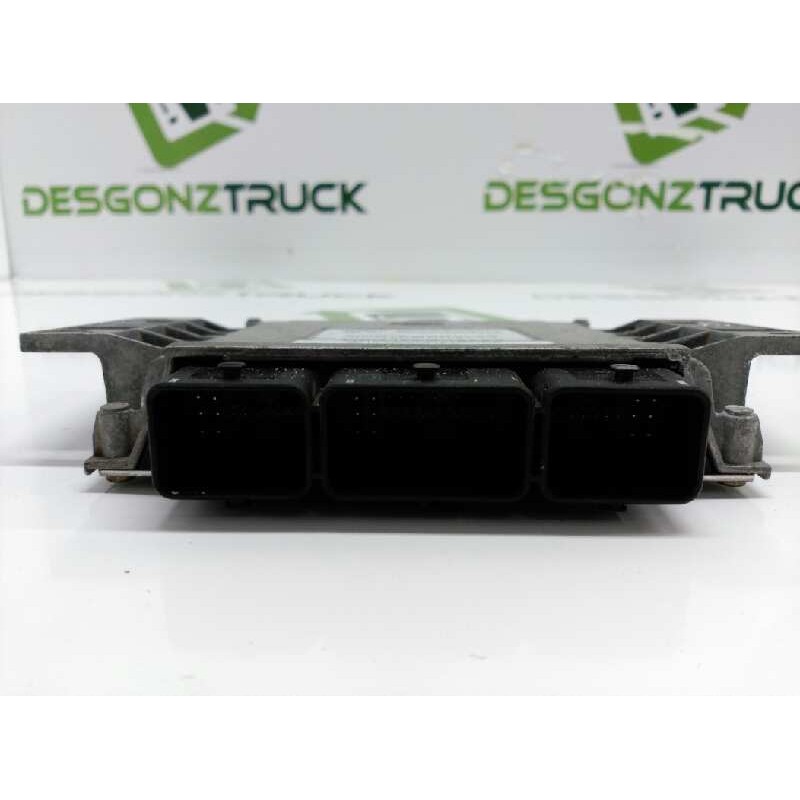 Recambio de centralita motor uce para peugeot 406 berlina (s1/s2) st referencia OEM IAM 9639045280 MAGNETTI MARELLI 