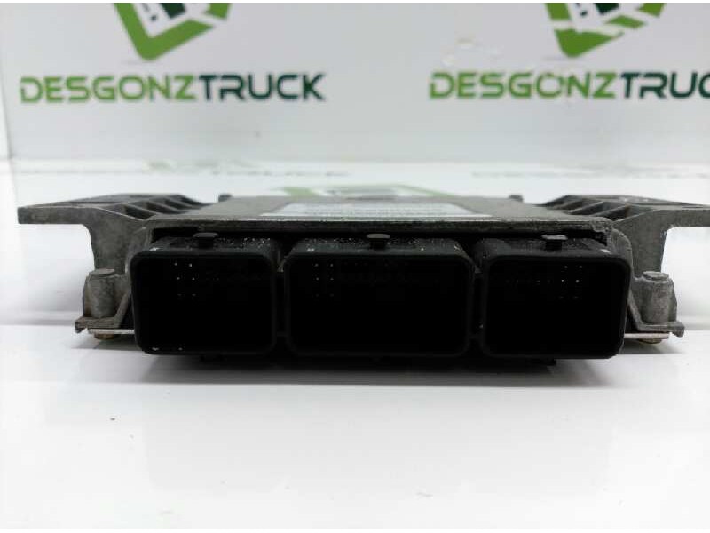 Recambio de centralita motor uce para peugeot 406 berlina (s1/s2) st referencia OEM IAM 9639045280 MAGNETTI MARELLI 