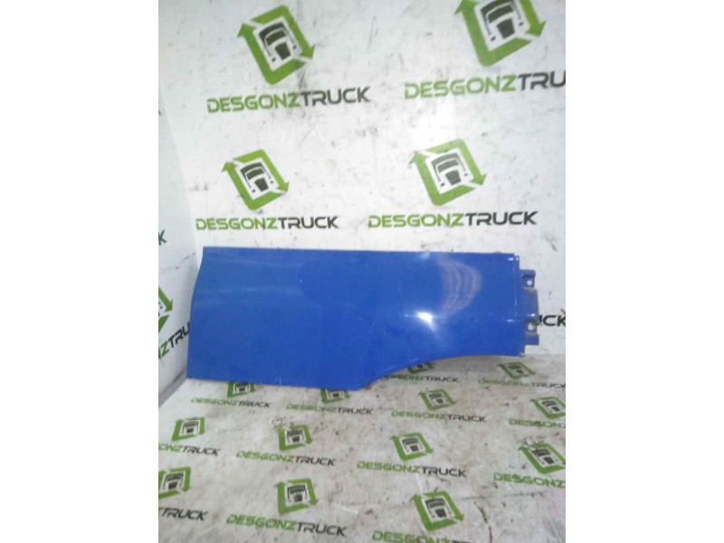 Recambio de moldura trasera cabina para man tgx 18.xxx 12.4 diesel referencia OEM IAM DERECHA  