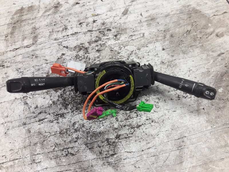 Recambio de mando multifuncion para volvo xc70 2.4 d awd ocean race referencia OEM IAM 30658656 03W09A 