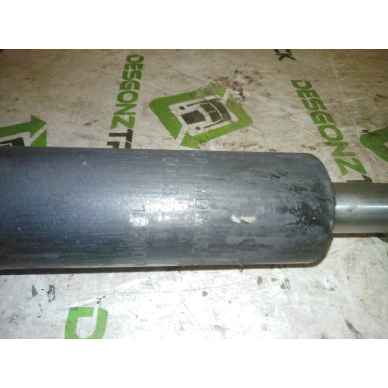 Recambio de brazo elevacion cabina para man l2000 9.153-10.224 euroi/ii referencia OEM IAM 6003 182001 