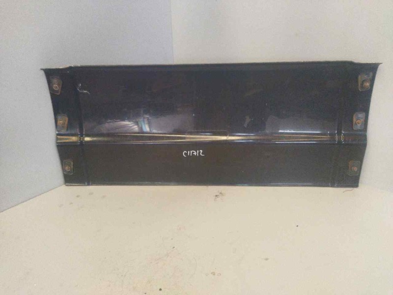 Recambio de visera cabina para iveco stralis (as) fsa t / p 4x2 gran espacio referencia OEM IAM  PARTE CENTRAL 