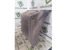Recambio de guardabarros trasero derecho para man tgx 18.xxx 12.4 diesel referencia OEM IAM DELANTERO   2
