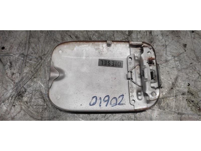 Recambio de tapa exterior combustible para dacia logan laureate referencia OEM IAM   