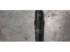 Recambio de mando limpia para toyota avensis berlina (t25) 2.2 d-4d executive sedán (4-ptas.) referencia OEM IAM 8465205160 14 P 2