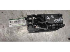 Recambio de maneta interior delantera derecha para toyota avensis berlina (t25) 2.2 d-4d executive sedán (4-ptas.) referencia OE 2