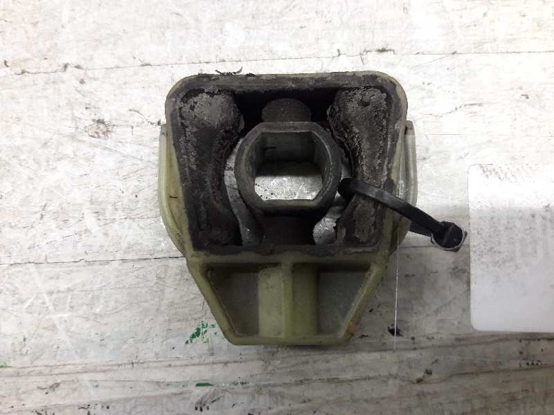 Recambio de soporte para volkswagen golf iv berlina (1j1) conceptline referencia OEM IAM  RADIADOR 