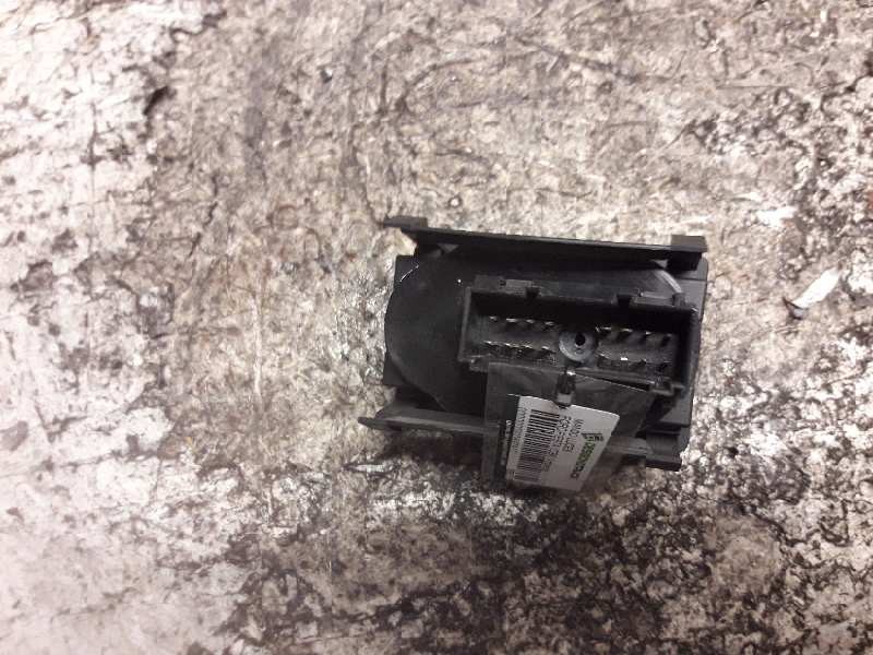 Recambio de mando luces para ford fiesta (cbk) ambiente referencia OEM IAM 6S6T13A024EA 15 PINS 