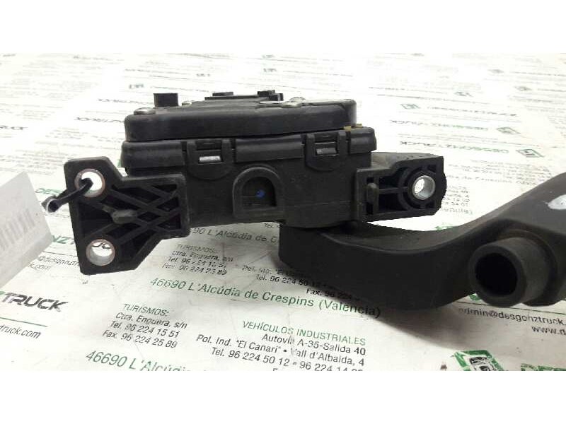 Recambio de potenciometro pedal para volkswagen passat berlina (3b2) highline referencia OEM IAM 8D1721523F  