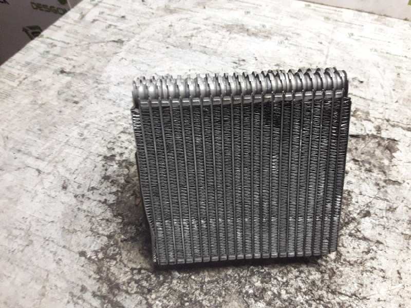 Recambio de evaporador aire acondicionado para ford fiesta (cbk) ambiente referencia OEM IAM   