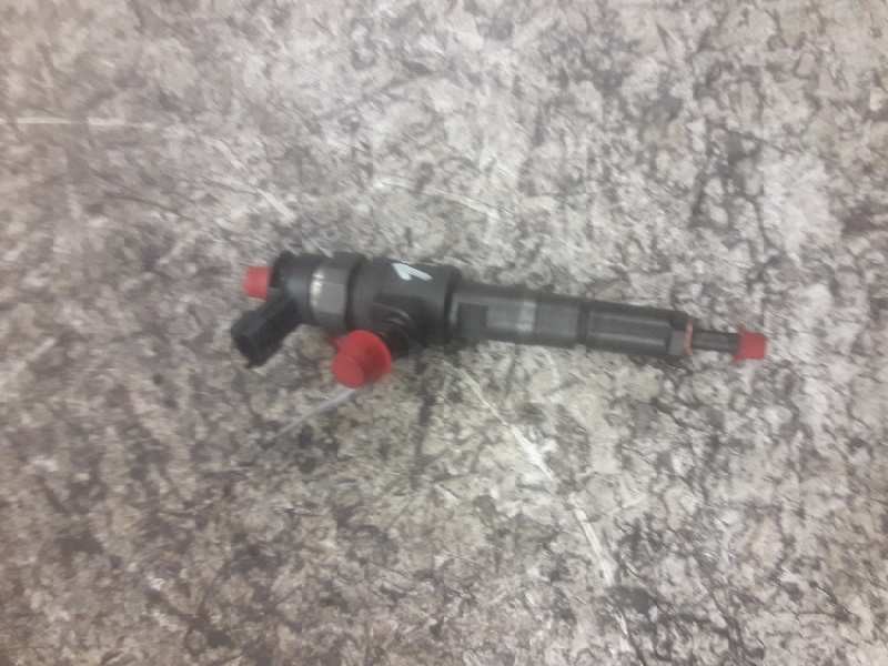 Recambio de inyector para ford mondeo berlina (ge) referencia OEM IAM 9641496180 0445110075 2 PINS