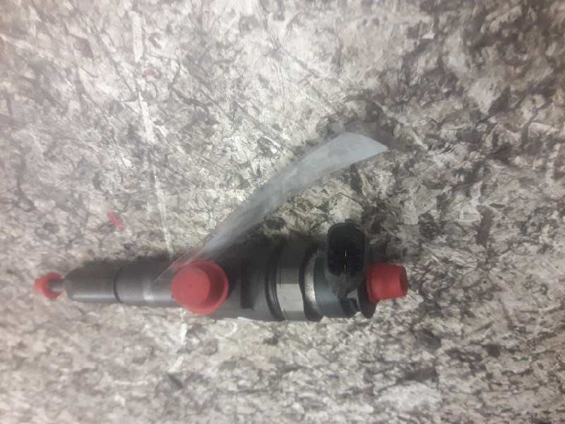 Recambio de inyector para ford mondeo berlina (ge) referencia OEM IAM 9641496180 0445110075 2 PINS