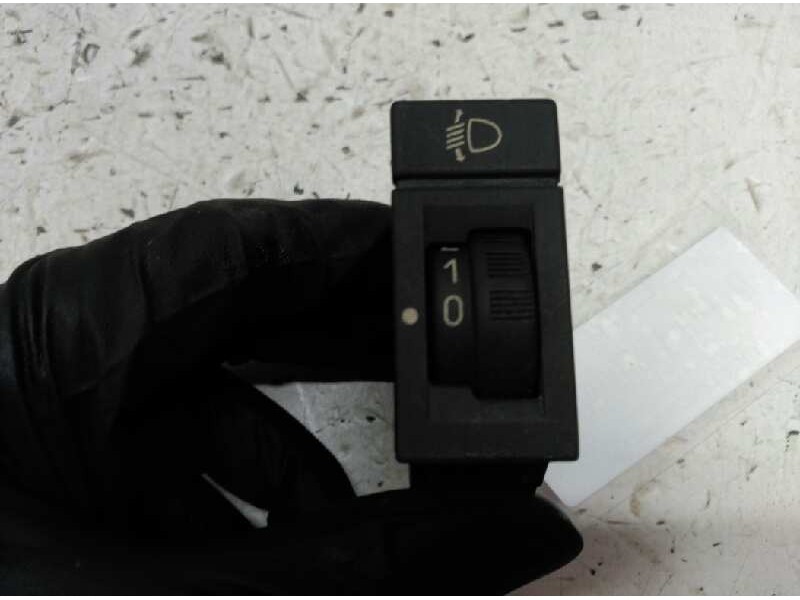 Recambio de mando regulador de faros para peugeot 406 berlina (s1/s2) stdt referencia OEM IAM   