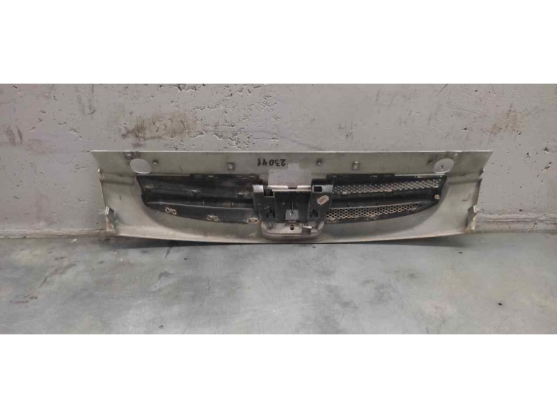 Recambio de rejilla delantera central para peugeot partner (s2) 1.9 diesel referencia OEM IAM   