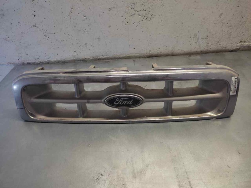 Recambio de rejilla delantera central para ford ranger (er) cabina doble royal 4x4 referencia OEM IAM   