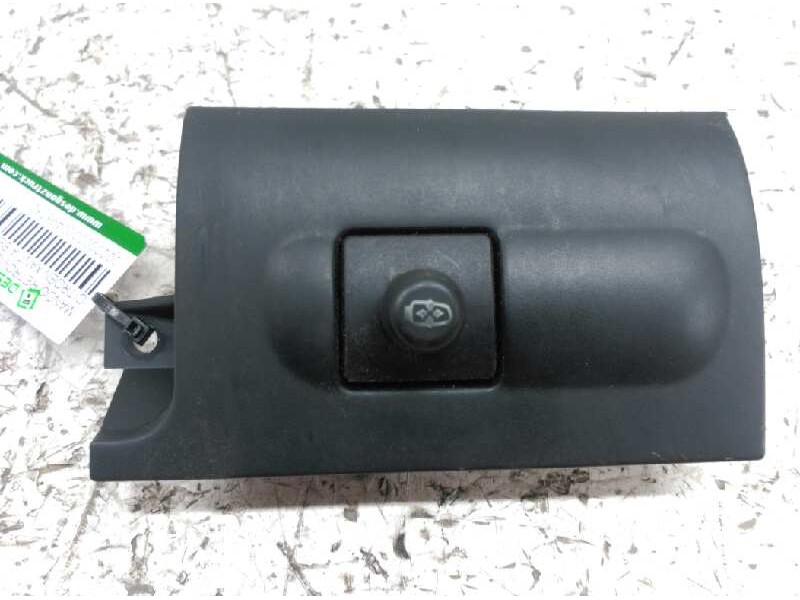 Recambio de mando retrovisor para citroën xantia berlina 1.9 td sx referencia OEM IAM 96262005377  