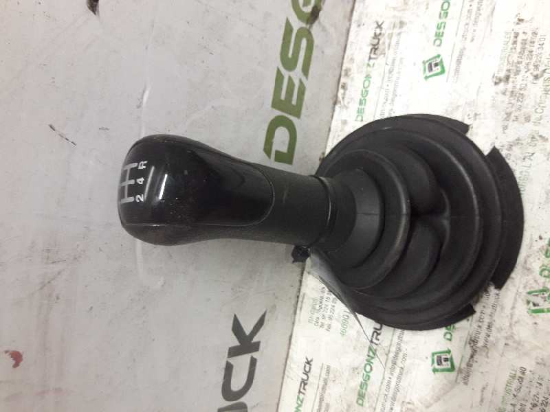 Recambio de pomo palanca cambio para ford fiesta (cbk) ambiente referencia OEM IAM   