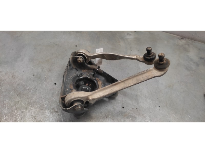 Recambio de brazo suspension superior delantero derecho para volkswagen passat berlina (3b2) comfortline referencia OEM IAM   