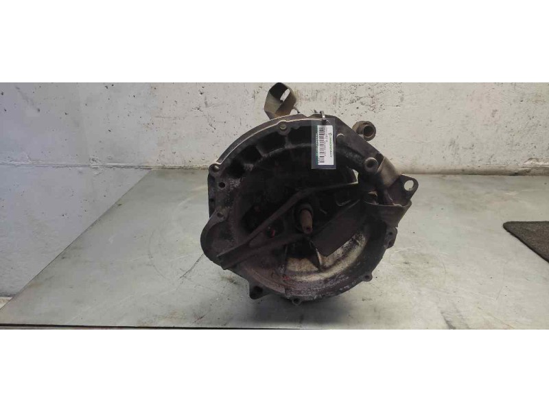 Recambio de caja cambios para pegaso trucks ekus 100-40 referencia OEM IAM V008301103B 02069SU 