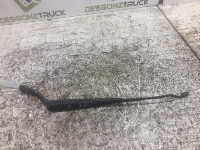 Recambio de brazo limpia delantero izquierdo para ford fiesta (cbk) ambiente referencia OEM IAM 2S6117526AC  