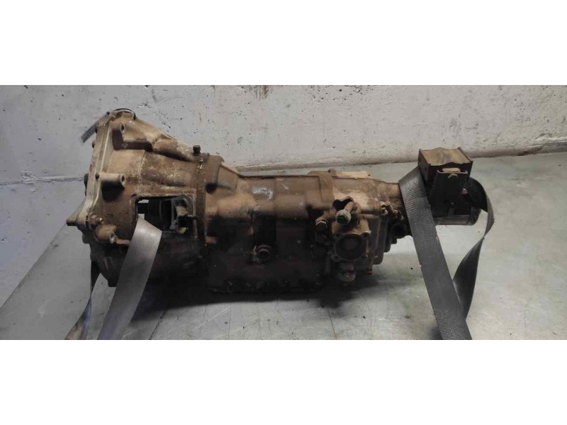 Recambio de caja cambios para pegaso trucks ekus 100-40 referencia OEM IAM V008301103B  