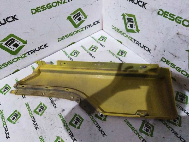 Recambio de moldura trasera cabina para volvo fh xxx 12.8 diesel referencia OEM IAM 3175930 PARTE DERECHA 