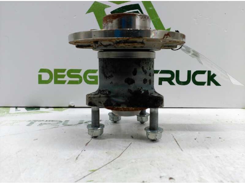 Recambio de buje trasero izquierdo para opel astra f berlina eurocopa referencia OEM IAM   