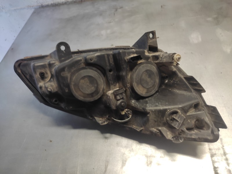 Recambio de faro izquierdo para renault scenic ii emotion referencia OEM IAM   4 PINS