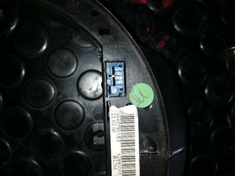 Recambio de mando volante para citroën c4 coupe vtr referencia OEM IAM   