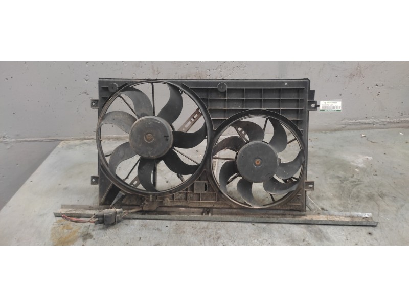 Recambio de electroventilador para volkswagen caddy ka/kb (2k) furg. referencia OEM IAM 1K0121207T  