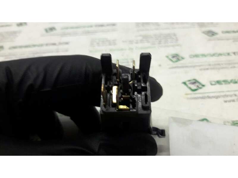 Recambio de boton aire acondicionado para volkswagen passat berlina (3b2) comfortline referencia OEM IAM   