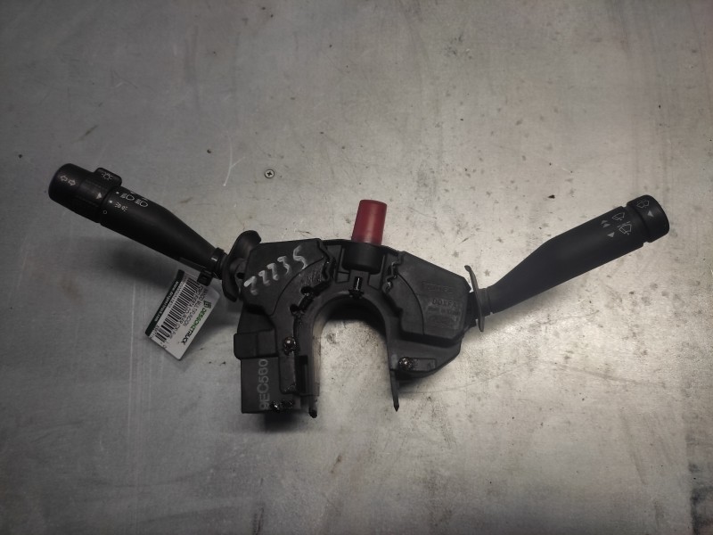 Recambio de mando multifuncion para ford fiesta courier (dx) furg. referencia OEM IAM XS6T11K665AA  